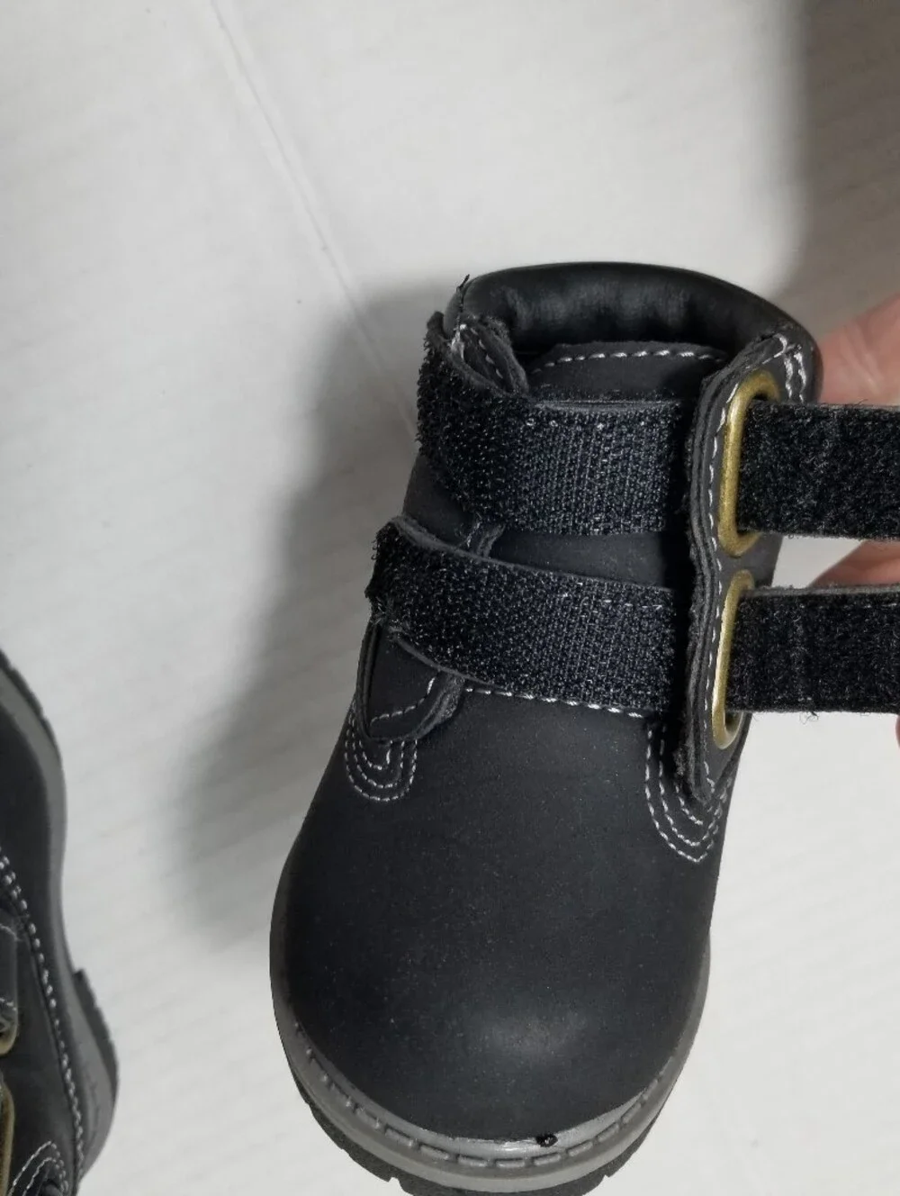 WONDER NATION BABY BLACK BOOTS SIZE 2